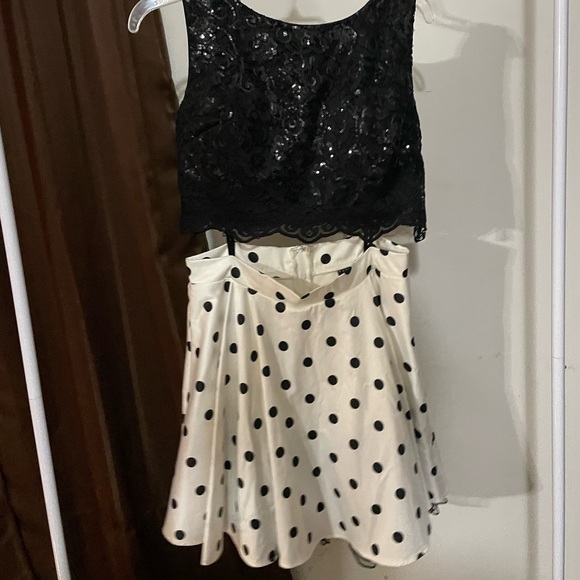 Black and White Polkadot Two Piece - Picture 1 of 5
